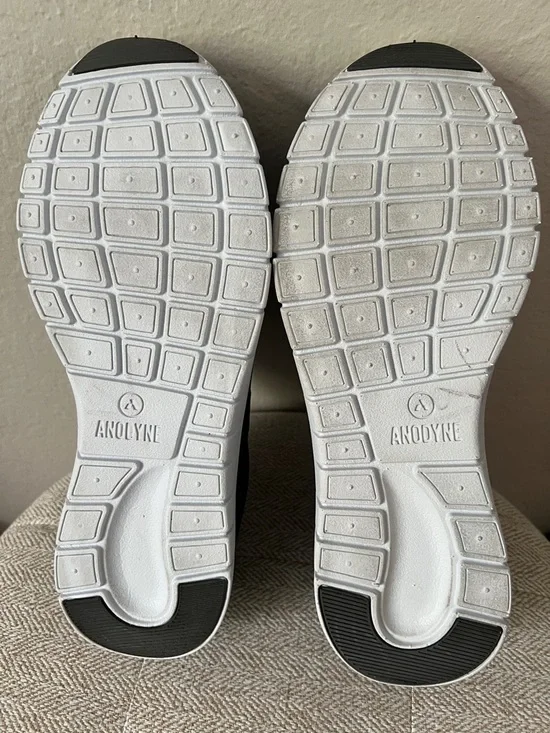 Like New! ANODYNE No. 23 Women's Sport Runner (Gen 1) Black/Grey 12W - Picture 13 of 15